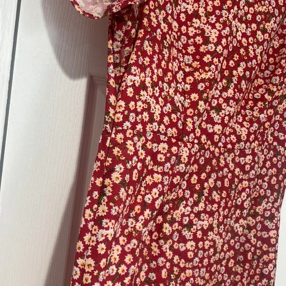 SHEIN FLORAL DRESS SIZE L - Picture 3 of 5